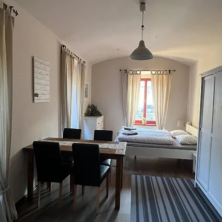 Statek Jakubov Vojkovice (Karlovy Vary)