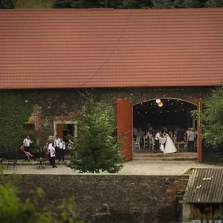 Statek Jakubov 게스트하우스 3*